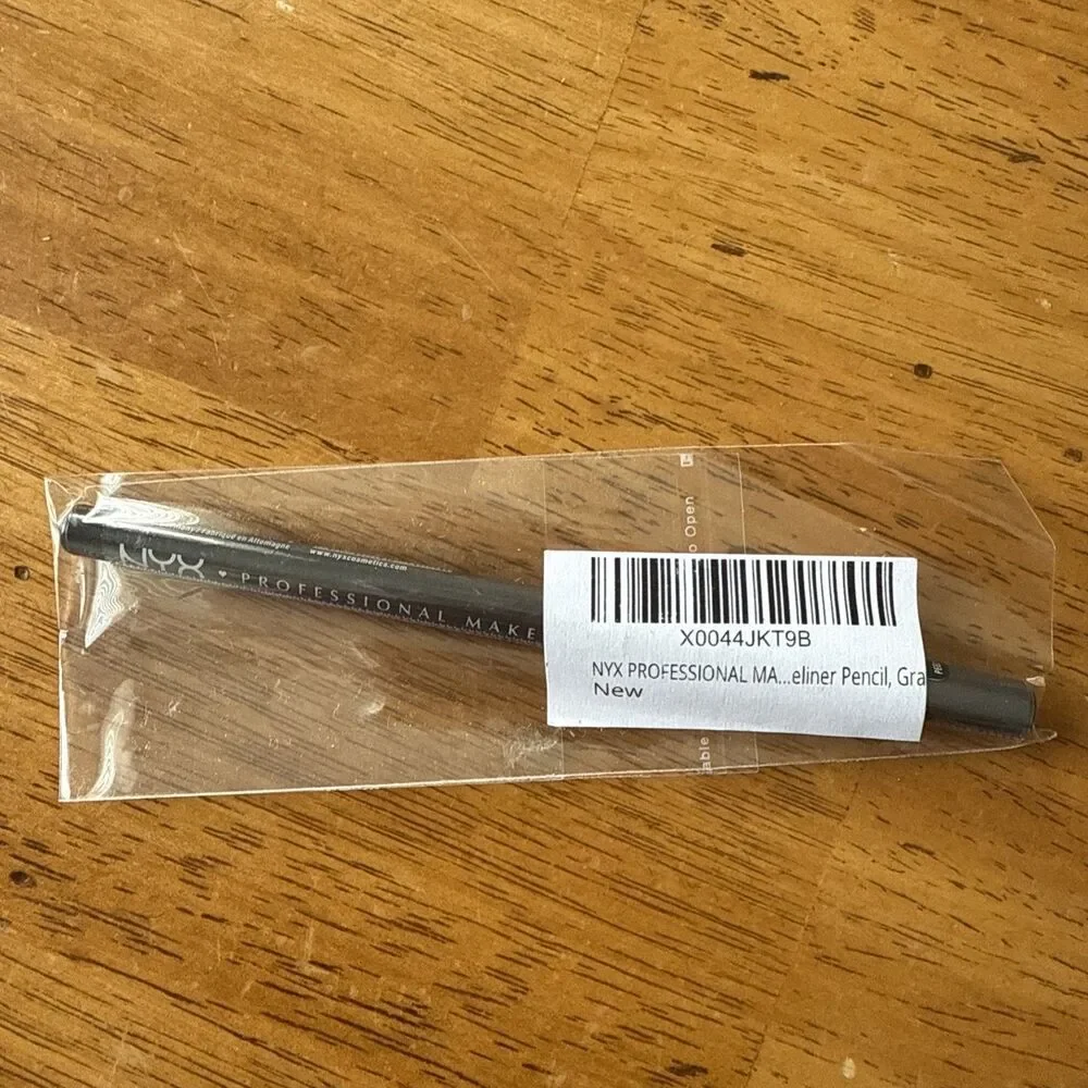 NYX Professional Makeup Retractable Eye Liner Gray. New and sealed.